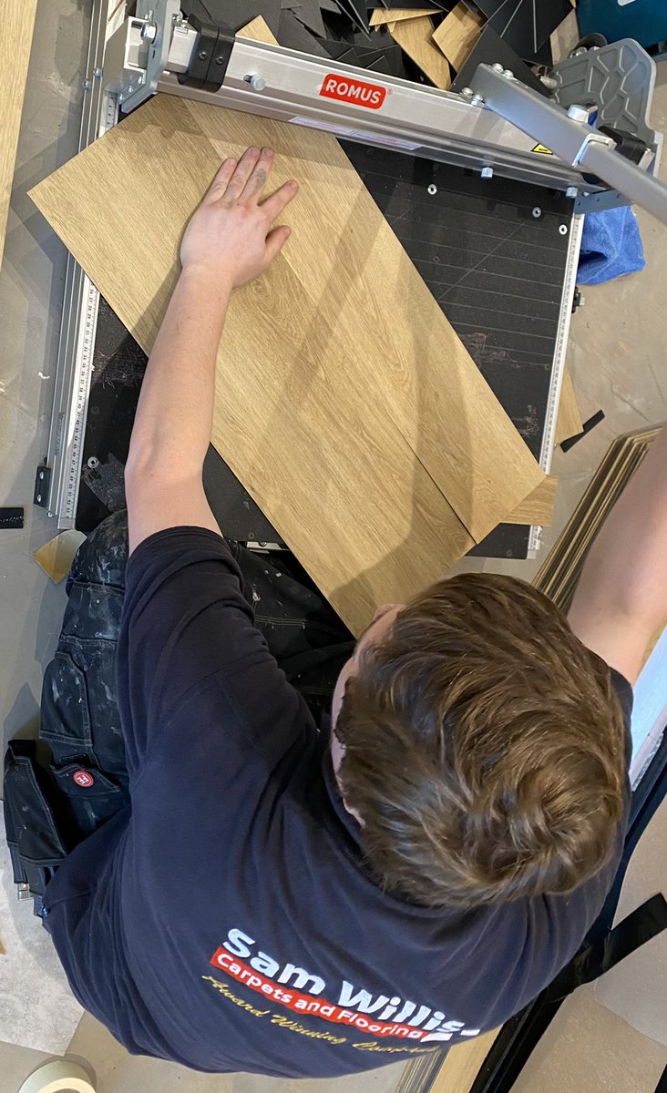 Sam Willis Flooring tweet media