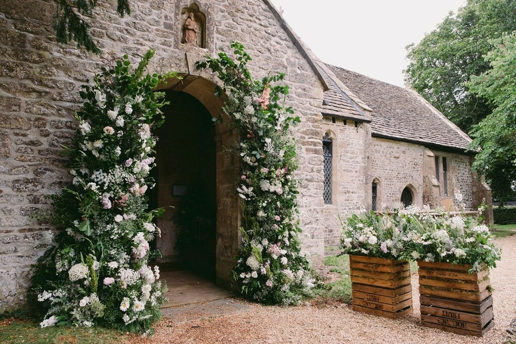 myflowerpatch's tweet image. #flowerfarmerama post 14 – What would you like customers to ask for?

I love it when a customer says can you make me a beautiful bouquet. In one way it makes me chuckle as I don’t make ugly bouquets, but I know what they mean. They trust me to create a b… instagr.am/p/CKUZsl_D1UG/