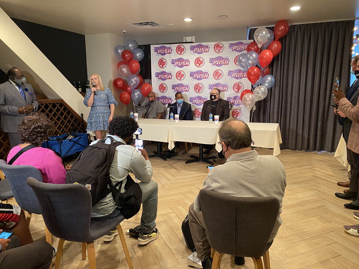 The <a href="/houstonpush/">Houston Push</a> is led by owner, Steve Francis and Moochie Norris is the head coach / GM