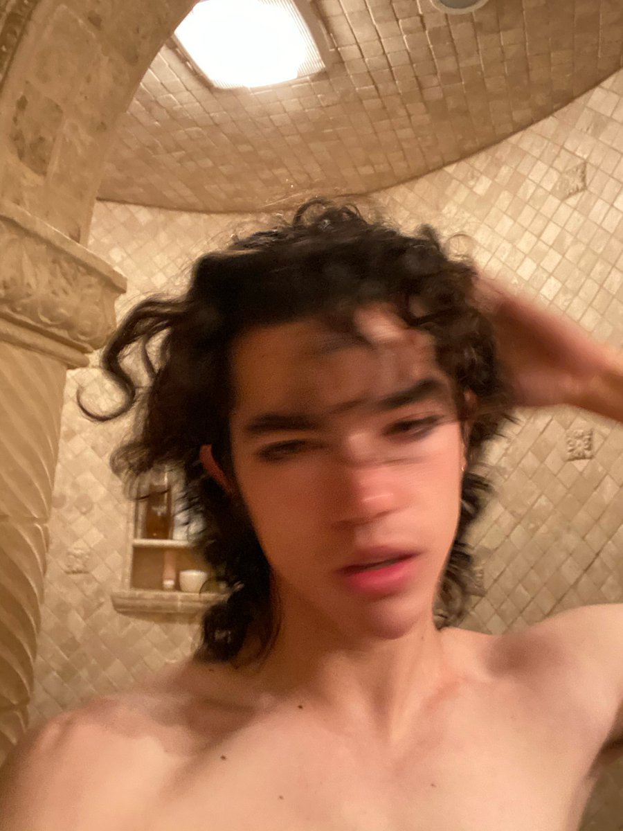conangray tweet picture