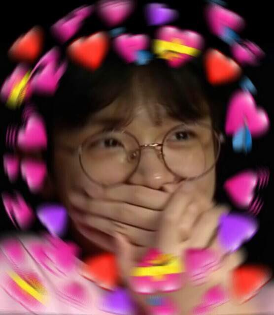 up10yeol's tweet photo. @woonggists I feel so silly agsjdlfwkffl but hiiiiiiii 😭🥰 https://t.co/AQKxPfBhh2