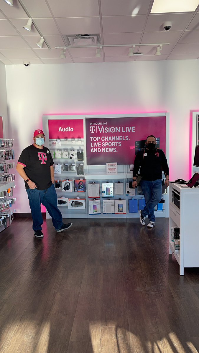 Out here in Woodstock Illinois at 165 s Eastwood drive “Surprising and delighting” Come see us and jump on to America’s largest 5g network.#Trucklife #TMobile
