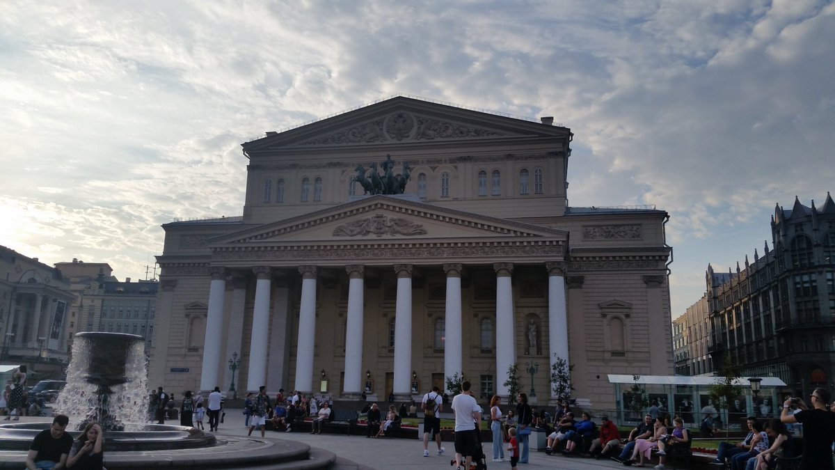It was the Royal London cup final, so we took a walk around Red Square in the day before settling down in the John Bull pub to watch the mighty  @KentCricket
