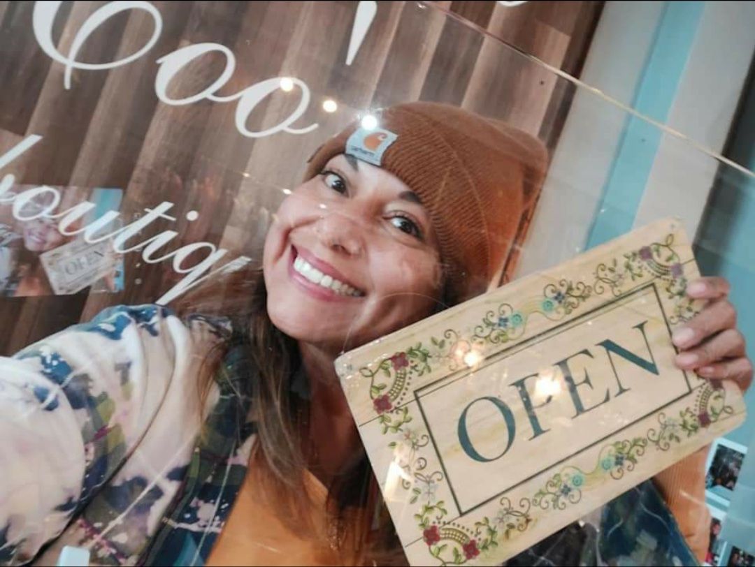 The holidays may be over but it's never the wrong time to support local! buff.ly/3r0NAcQ  Corktown Detroit's Mama Coo’s owned by Lana Rodriguez is the perfect place to start! Learn more about Lana and her unique offerings. #detroitdesign #shoppingindetroit #shoplocal