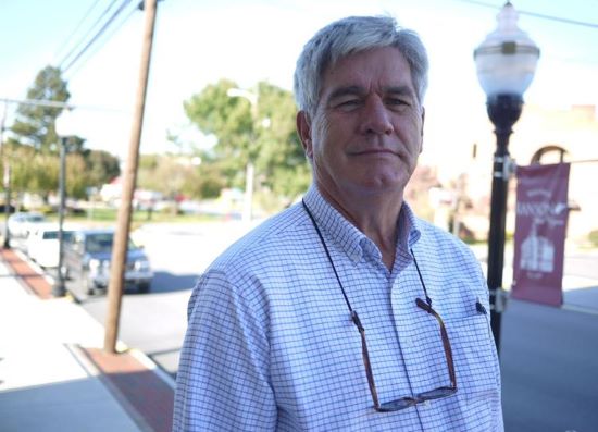 JeffCoVision's tweet photo. The late Ranson Mayor David Hamill was one of the longest-serving mayors in West Virginia, having served for 29 years. Most of all, he was known for his tireless dedication to the City of Ranson and its citizens.

Visit:https://t.co/Ws2HKWHpW8 for info. on this year's election. https://t.co/x7Nq5XSHPH