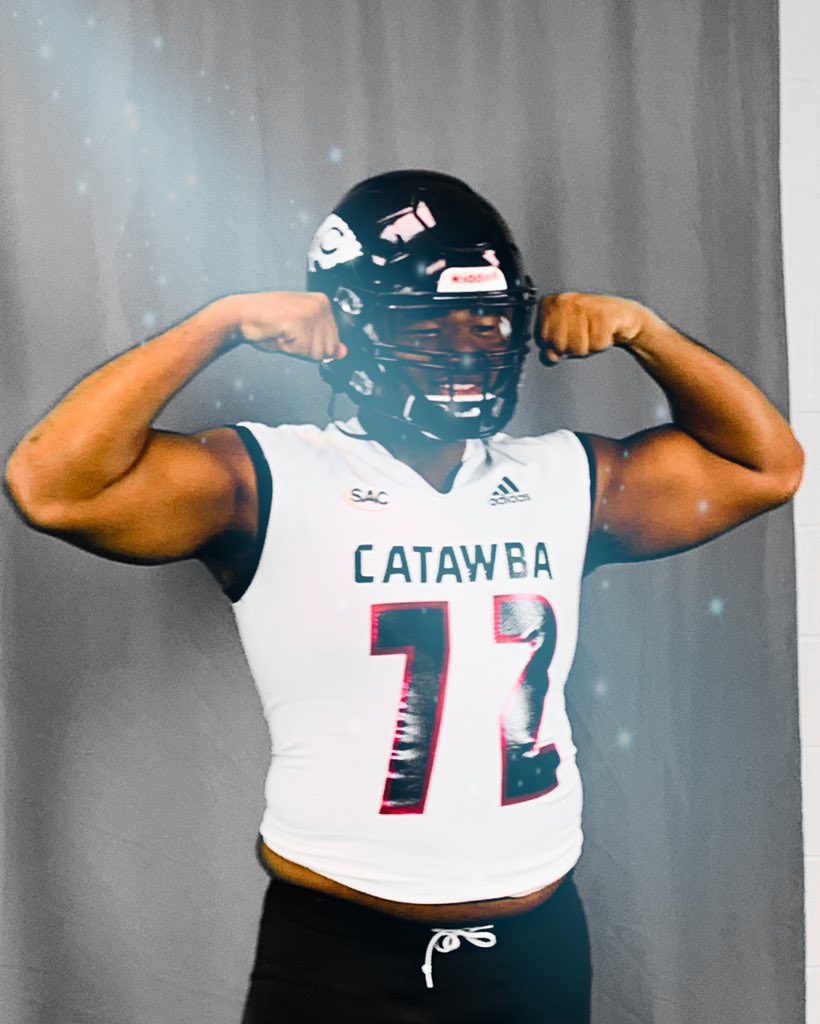 Zach72brown's tweet photo. 💯% committed @CatawbaFootball @RecruitGeorgia https://t.co/Yicf1iyMF5