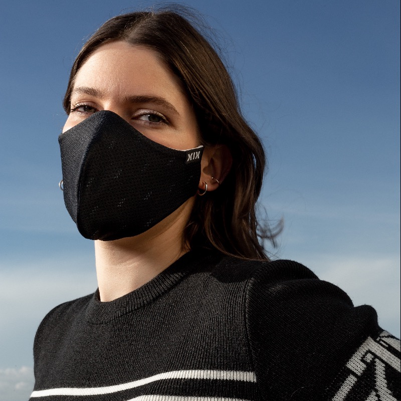 masquexix's tweet photo. Pourquoi choisir entre style et protection ? Masque XIX lance sa collection 2021, union parfaite entre élégance et performance. #madeinfrance