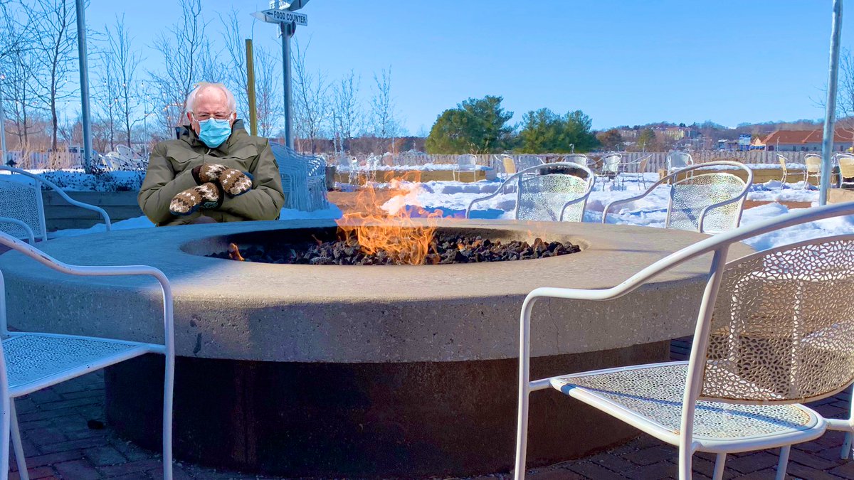 BigGroveBrewery's tweet photo. patio always open, mittens not included https://t.co/QWoFMw2nAy