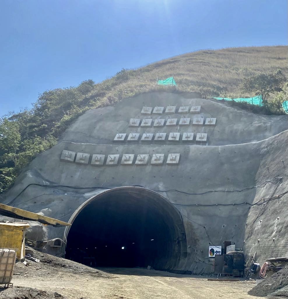 GeotunelesSAS's tweet photo. Proyecto: Autopista al Mar 2

Seguimos avanzando en las actividades de Asesoría de Acompañamiento Técnico en Obra (ATO), revisión, optimización y control de los Estudios &amp; Diseños de las Unidades Funcionales 2, 3, 4 y 5.

#Engineering #infrastructure #consultants #Construction https://t.co/Yk8DH12WuL