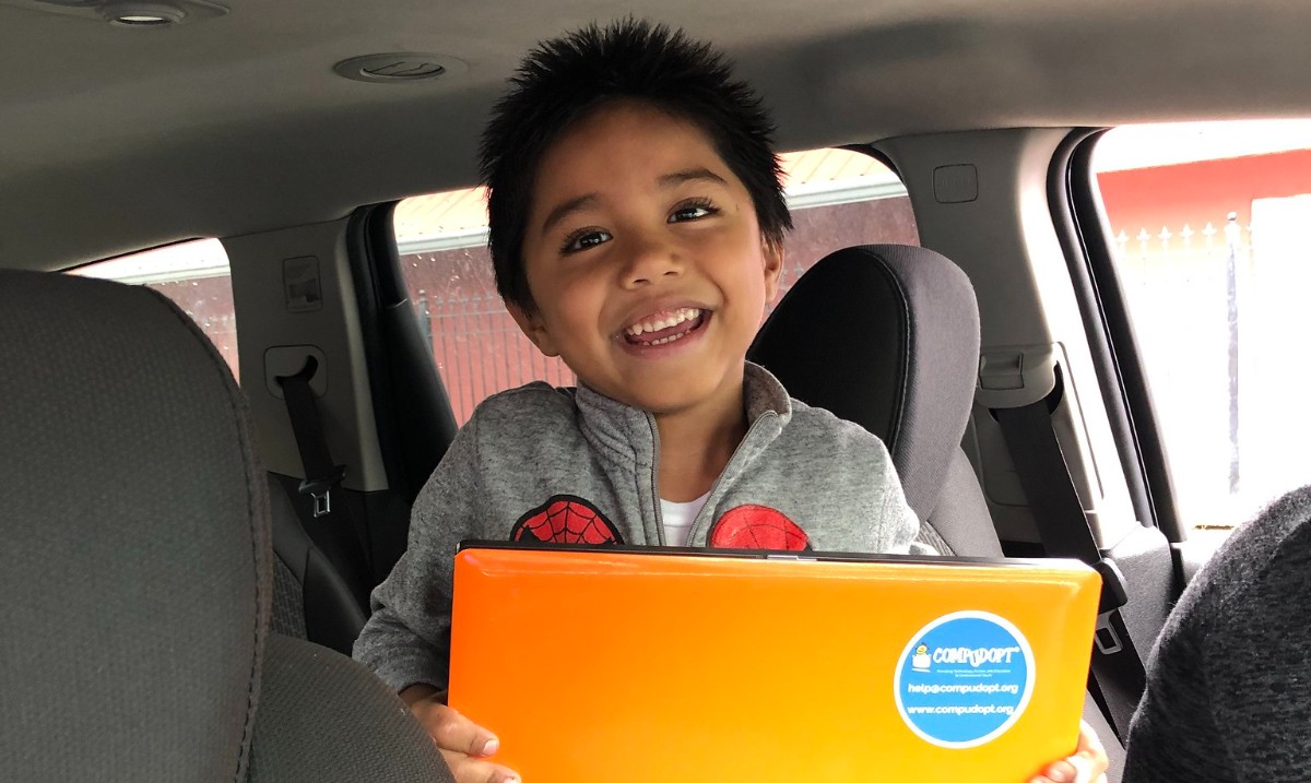 Got an old laptop sitting around? Donate it! We are working with @Comp_U_Dopt to encourage our community to donate their used devices to schools around the US! Many students are struggling to sustain their education while schools remain remote. Donate now: compudopt.org/thewebbyawards