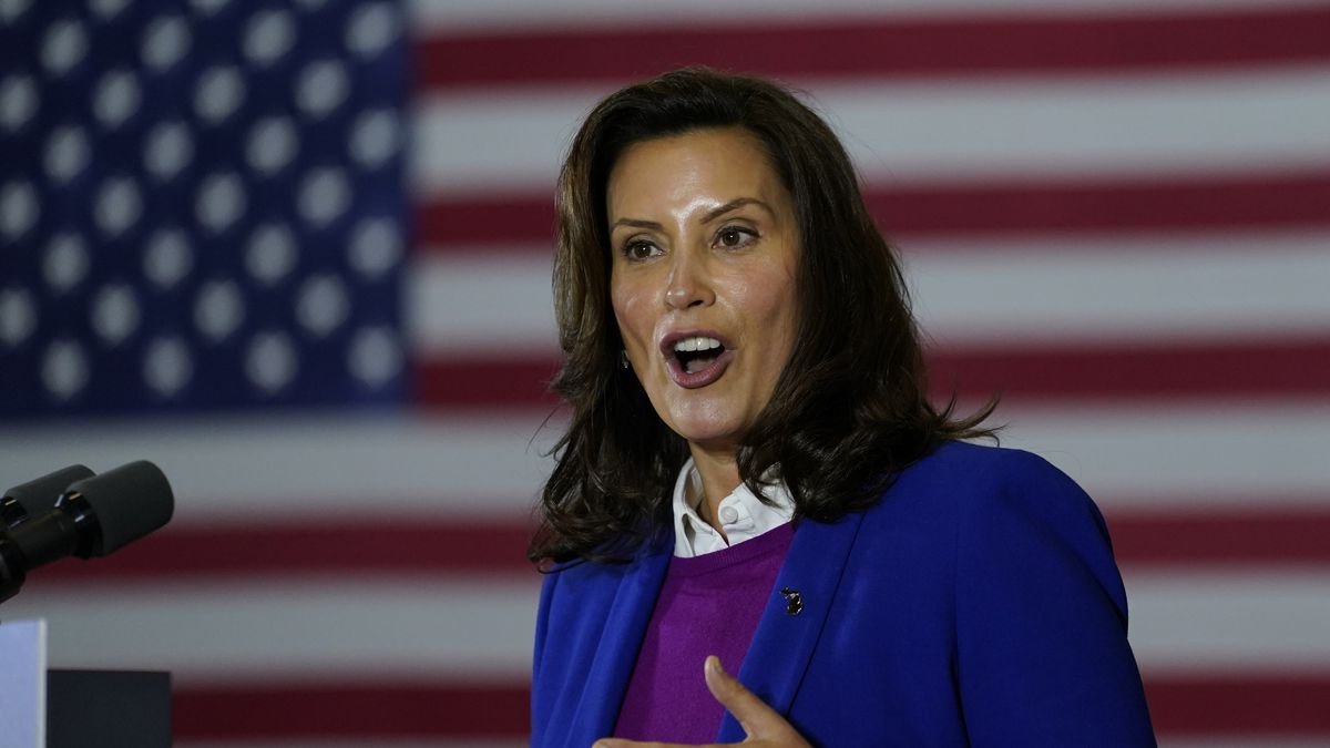 Gretchen Whitmer- THAT woman from Michigan. Not afraid to call people out in the house. Most likely to call a house meeting to drag someone to death. Can't stand floaters. Perhaps the biggest enemy of the dude bros. A should be winner who is cut at the final 3.