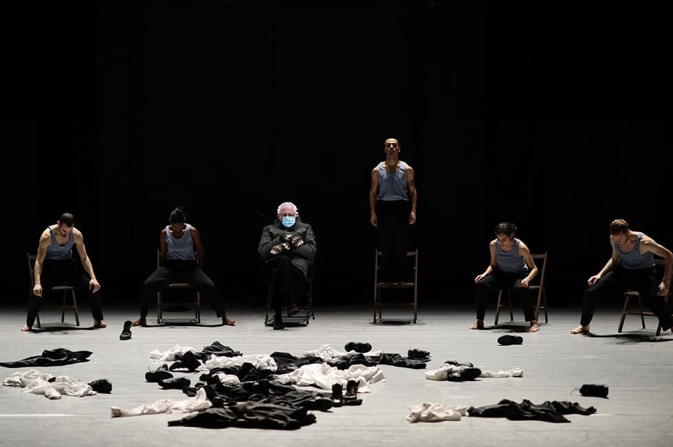 thislilgecko's tweet photo. I've seen so many of these memes but Bernie Sanders in Batsheva Dance Company's "Echad Mi Yodea" is my absolute win. ✡️
אחד מי יודע
#WhoKnowsOne #BernieSanders #EchadMiYodea #אחדמייודע
@BatshevaDanceCo https://t.co/nvgOQe7uh3