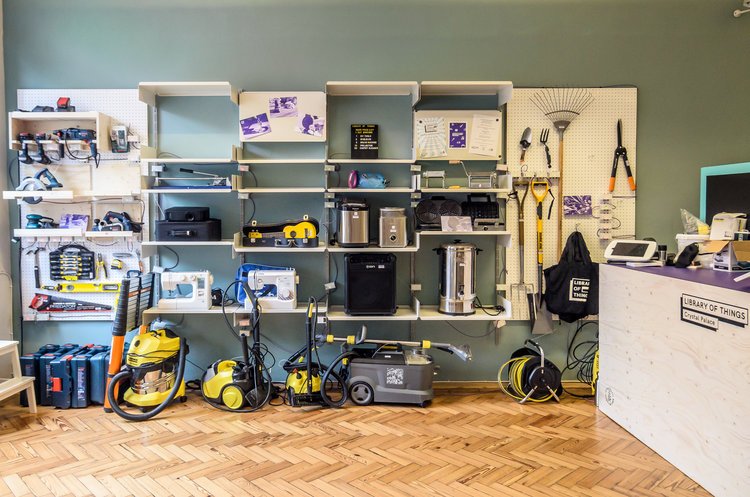 CheekyGuerrilla's tweet photo. Why buy when you can borrow? @LibraryOfThings is on a mission to make it easier to share the things we only use now and again.
https://t.co/6znqxJnl7k
#LibraryOfThings #CircularEconomy #DIY #Borrowing #Sustainability #Community #CommunityGuerrilla #BeMoreGuerrilla https://t.co/JnS7as6rzf