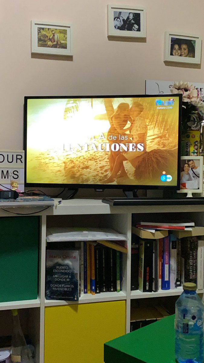 NoemiNeiraV's tweet photo. Aquí, repasando salud mental 🤣🤣 @planEIR @albaalosada #LaIslaDeLasTentaciones3 #EIR https://t.co/fRUyTBkWHs