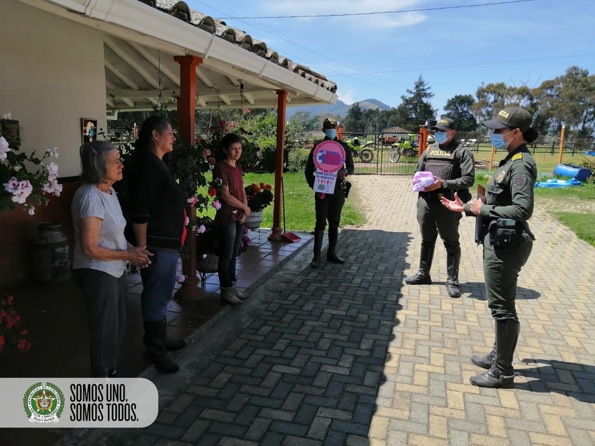 Nuestro grupo de <a href="/CarabinerosCol/">Carabineros de Colombia</a> viene realizando difusión de la línea 155, con el fin de prevenir la violencia intrafamiliar, en los hogares rurales del municipio de #SanPedrodelosMilagros. #YoTeCuidoMujer <a href="/AlcaldiaSP/">Alcaldia Municipal San Pedro de los Milagros</a>