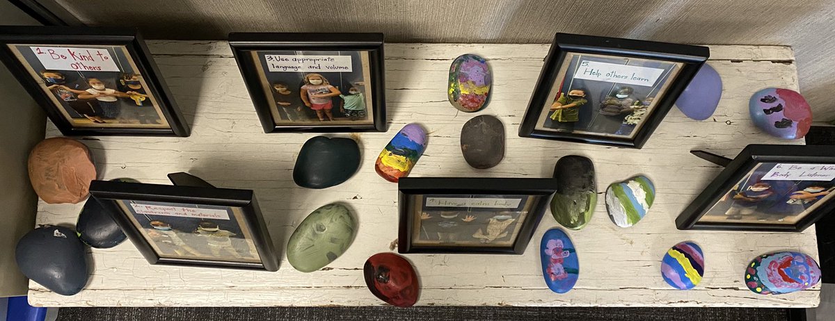MrsWanzek2nd's tweet photo. After reading “Only One You” by Linda Kranz, our class painted stones to show how uniquely different we all are  and to decorate our classroom 😊 https://t.co/vOOYawb2Nb