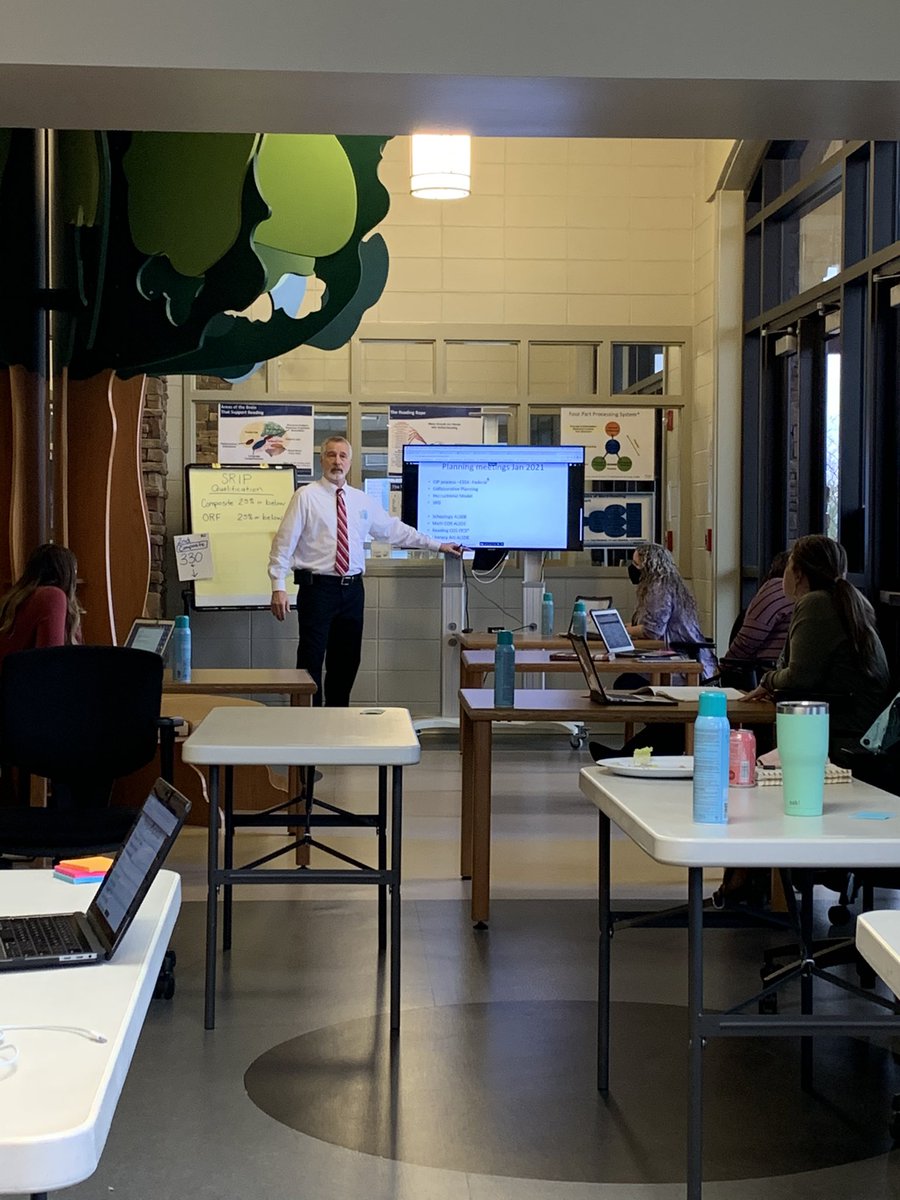 GoodwinKhristie's tweet photo. Great visit today at @Dearmanvillees Ele school!! Impressive amounts of teamwork, collaboration and instruction happening making a huge impact on student’s lives ! #oxfordconnect #vis1on https://t.co/gVdtZGID7a