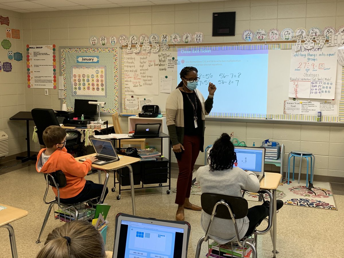 GoodwinKhristie's tweet photo. Great visit today at @Dearmanvillees Ele school!! Impressive amounts of teamwork, collaboration and instruction happening making a huge impact on student’s lives ! #oxfordconnect #vis1on https://t.co/gVdtZGID7a
