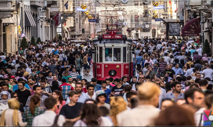 Insan_bilimii's tweet photo. ■ Şişman insanlar, neşeli ve hoşgörülü olur. 
■ Zayıf insanlar, titiz ve kuralcı olur. 
■ Kısa boylular, içten pazarlıkçı olur. 
■ İri yapılı insanlar, saf ve sessiz olur. 
#İlmiSima 
#Fizyonomi 
#ElOkuma 
#İlmiFirase 
#Kıyafetname
#RuhunLisanı 
#BedenYapısı 
#InsanBilimi https://t.co/Qr0P0F32JA