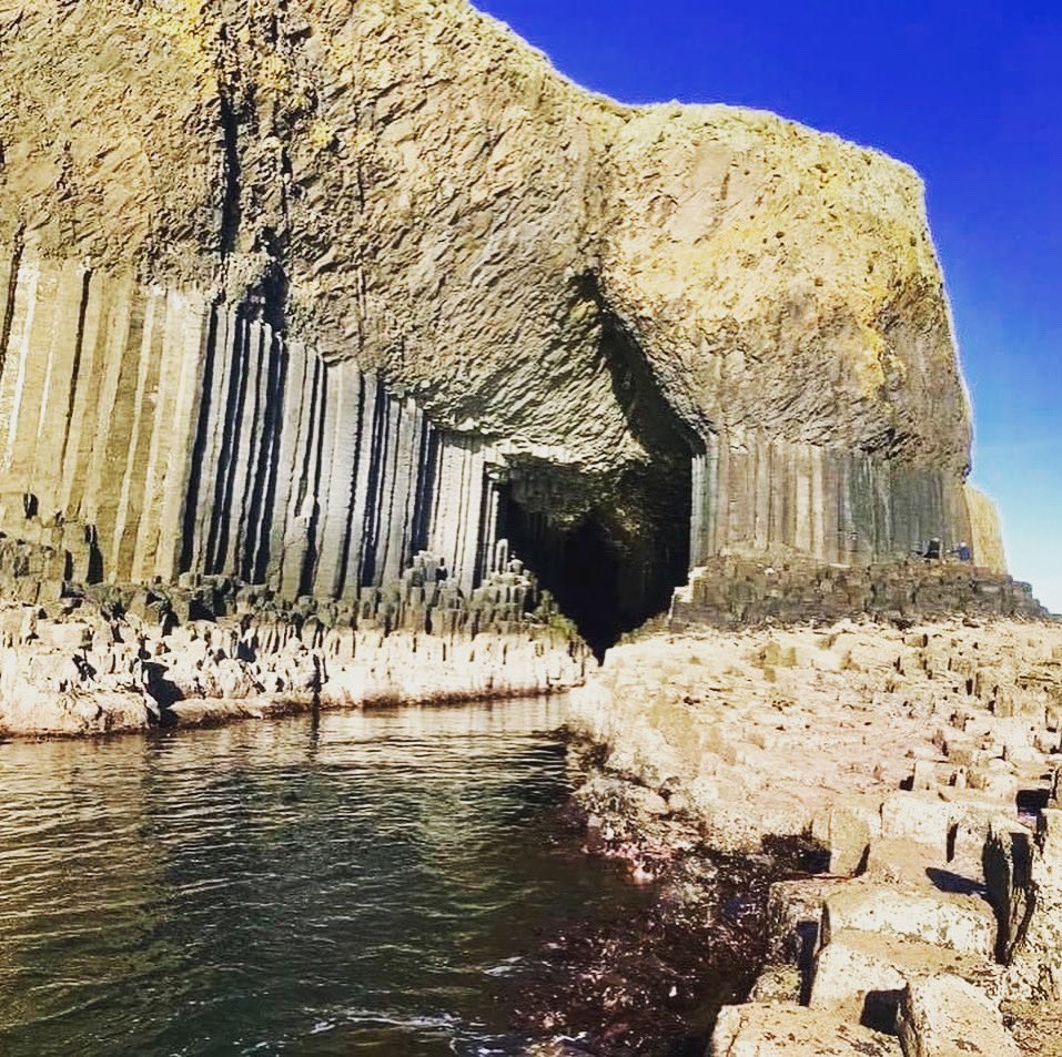 Turus_Mara's tweet photo. #fingalscave throwback to calm summer days.
#staffa #turusmara #nts #nationaltrustforscotland #visitscotland #visitmullandiona #exploreargyll #calmac #mull #scotland #islandlife #island #hebrides #scotlandexplore #scotlandtravel #geology #geologyrocks #geologywonders https://t.co/bueBMYQL9A