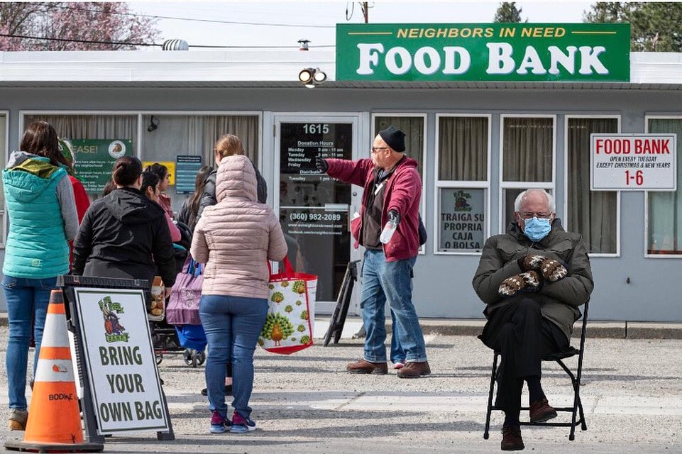 Meanwhile in our country...#berniesmittens