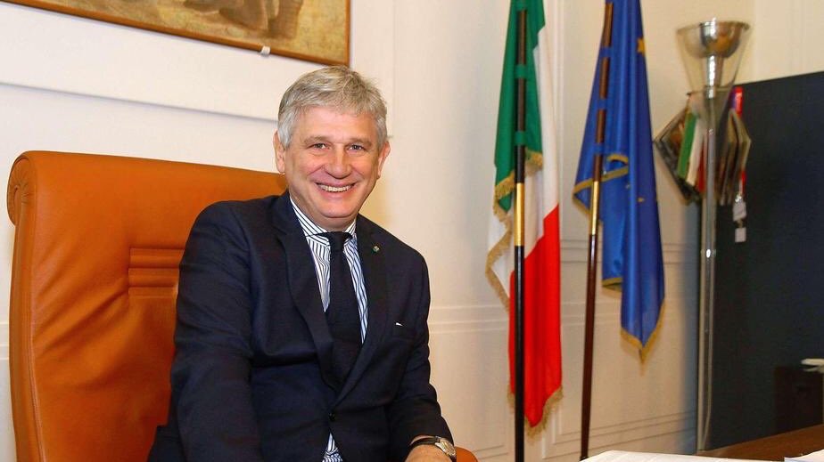 Zeta_Luiss's tweet image. Pietro #Benassi è stato nominato dal Consiglio dei ministri, ora in seduta, Sottosegretario Delegato ai Servizi di Informazione e Sicurezza. #cdm 
#21gennaio