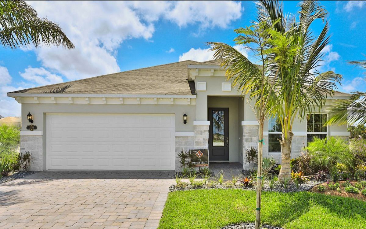 VEHomes's tweet photo. Last chances to call West Melbourne 🏡 home. Only 7 homes left between the 3 communities. #newhomeswestmelbourne #floridaliving #westmelbourneschooldistrict - https://t.co/1fScYPc4Nh https://t.co/N7xAGlNrSq