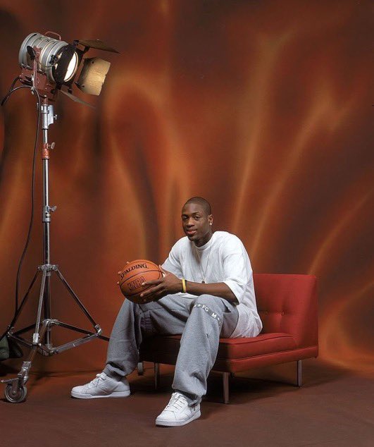 Hoopss's tweet photo. 2005 All-Star Portraits. https://t.co/ySylwwtdv3