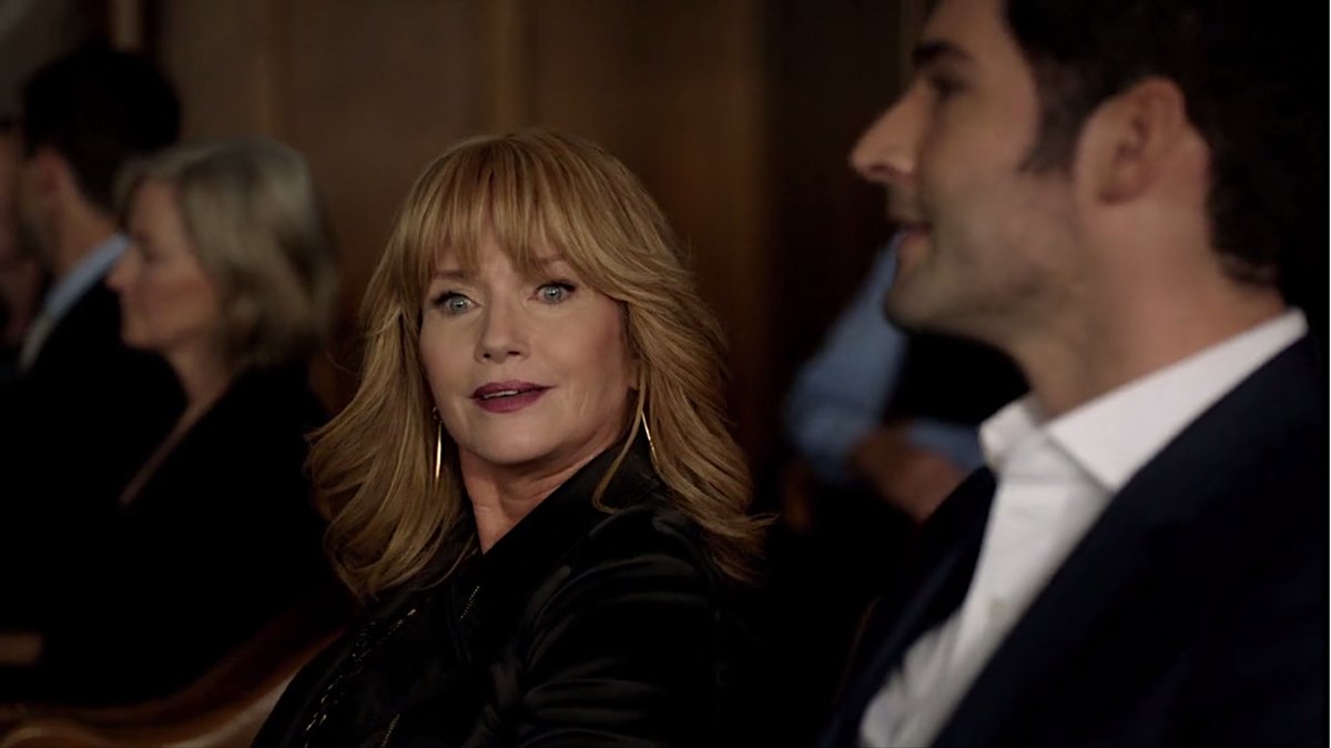 Boy, I'm tryna meet your mama on a Sunday Then make a lotta love on a Monday (ah, ah) 