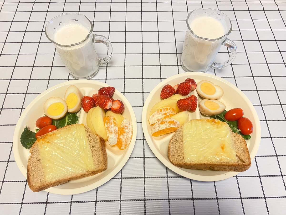 Syuumei 双子小学生の朝食 朝食 甘酒牛乳 糀甘酒