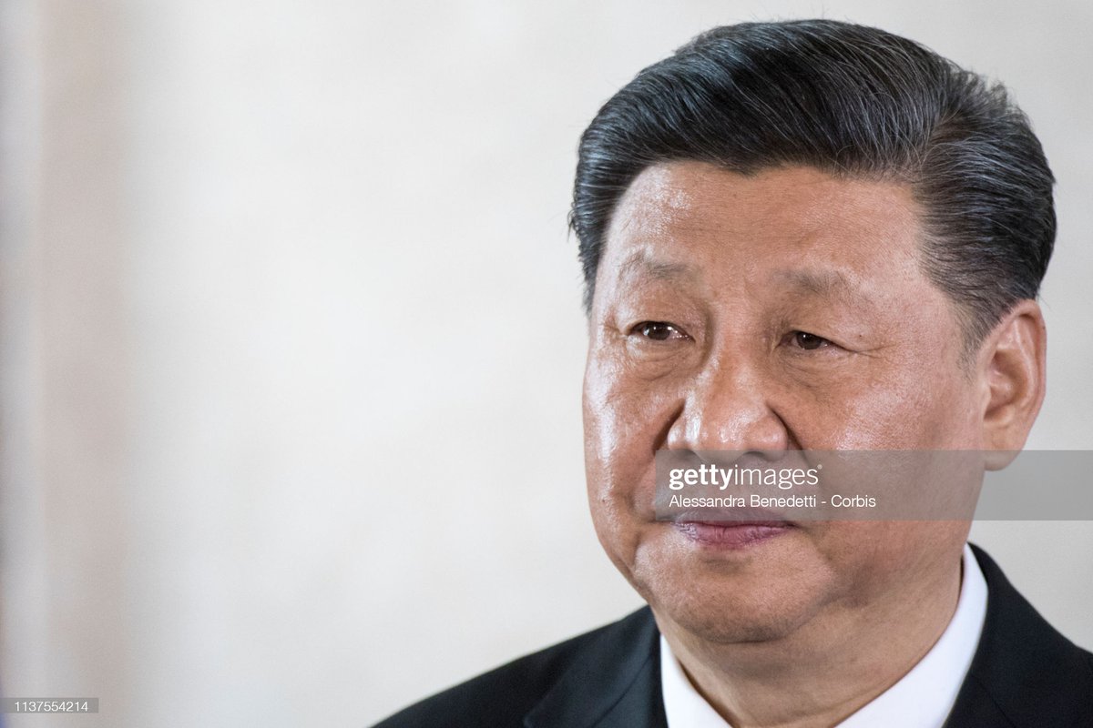 I think Xi Jinping is incapable of taking a photo that looks like a stock photo because this is the closest one I've found to that Stock Photo Vibe