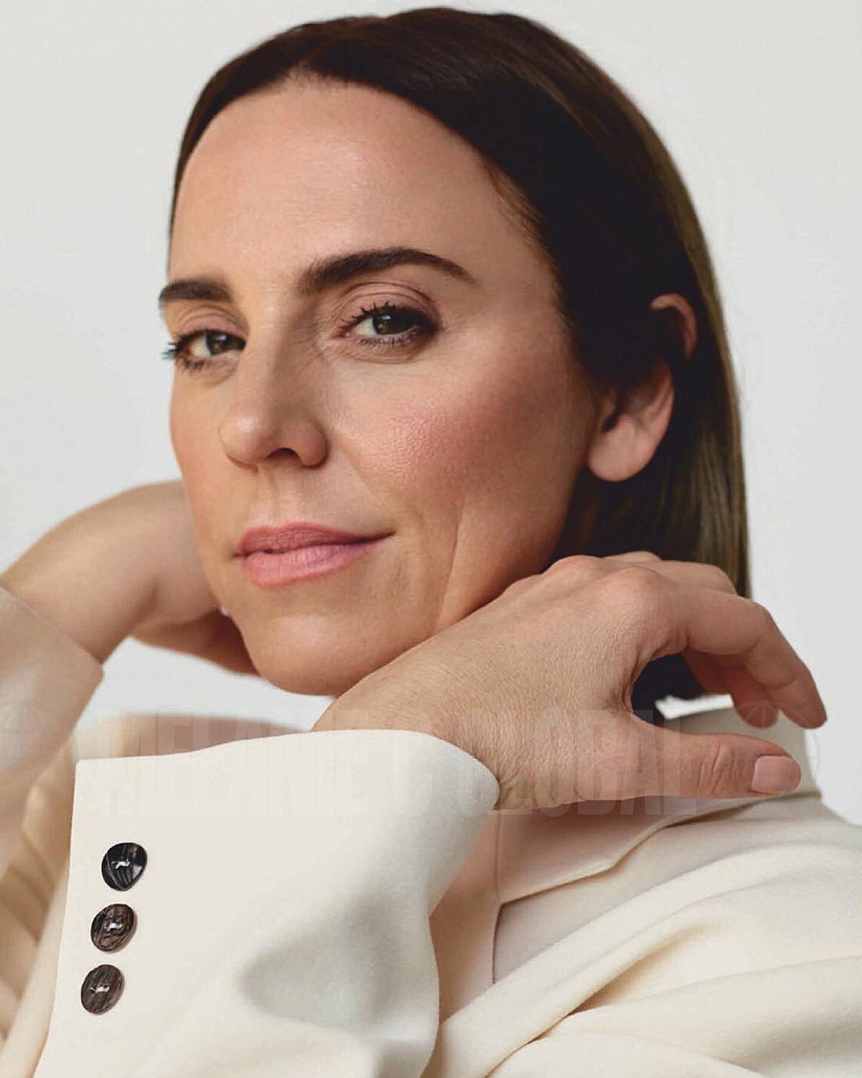 MelanieCglobal's tweet photo. Sportys ‼️ es que pueden creerlo ⁉️ 
Madre mía ‼️ nuestra reina @melaniecmusic toda una MODELO de revista 🔥🔥🔥
😍😍😍
✨Por dios tanta belleza , a sus 45 años nuestra Mel deslumbra para la ultima sesión de fotos de @VogueSpain 📸

#TeamSporty 💪🌐 🌐 @MelanieCglobal https://t.co/wvCSUdRSCd