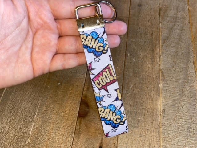 Comic Book Sayings Wristlet, Action Figure Keychain, Key fob, Keychain, Wristlet, Marvel Comics, DC Comics, Captain America, Batman, Joker 

etsy.me/39Qe7SB

LIVE NOW!