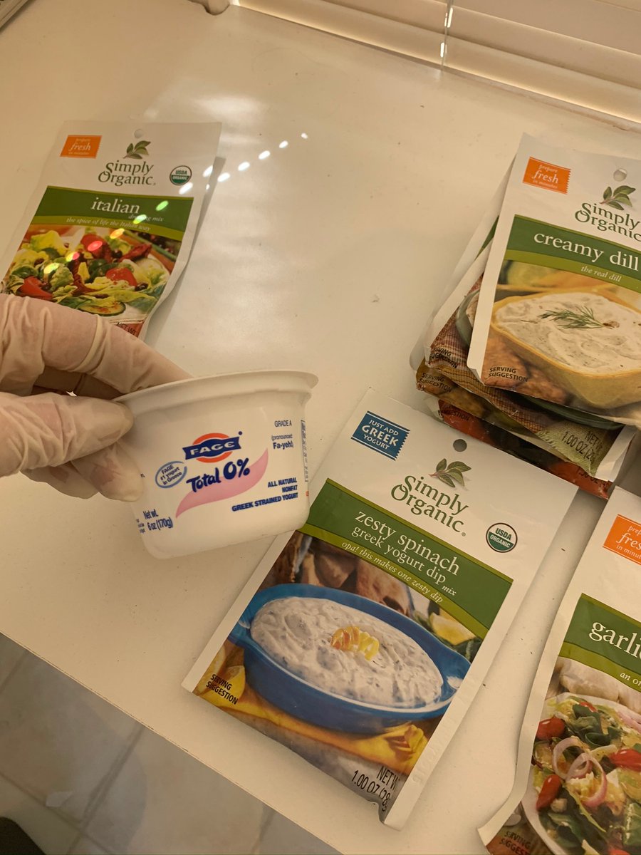 SSolaris's tweet image. The next time you&apos;re craving chips and dip, give this healthier version a try! Friendly fuel for your body, especially when paired with gluten free or root vegetable chips.