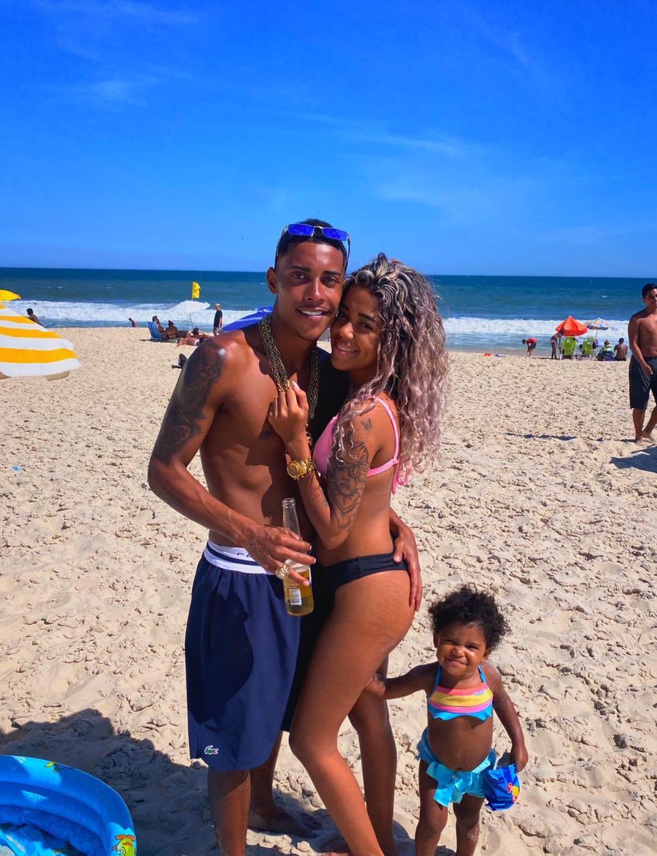 McPozedorodo's tweet photo. Paz Com Minhas Vidas !! 💕👨‍👩‍👧‍👦 https://t.co/9QdTUYsOhW