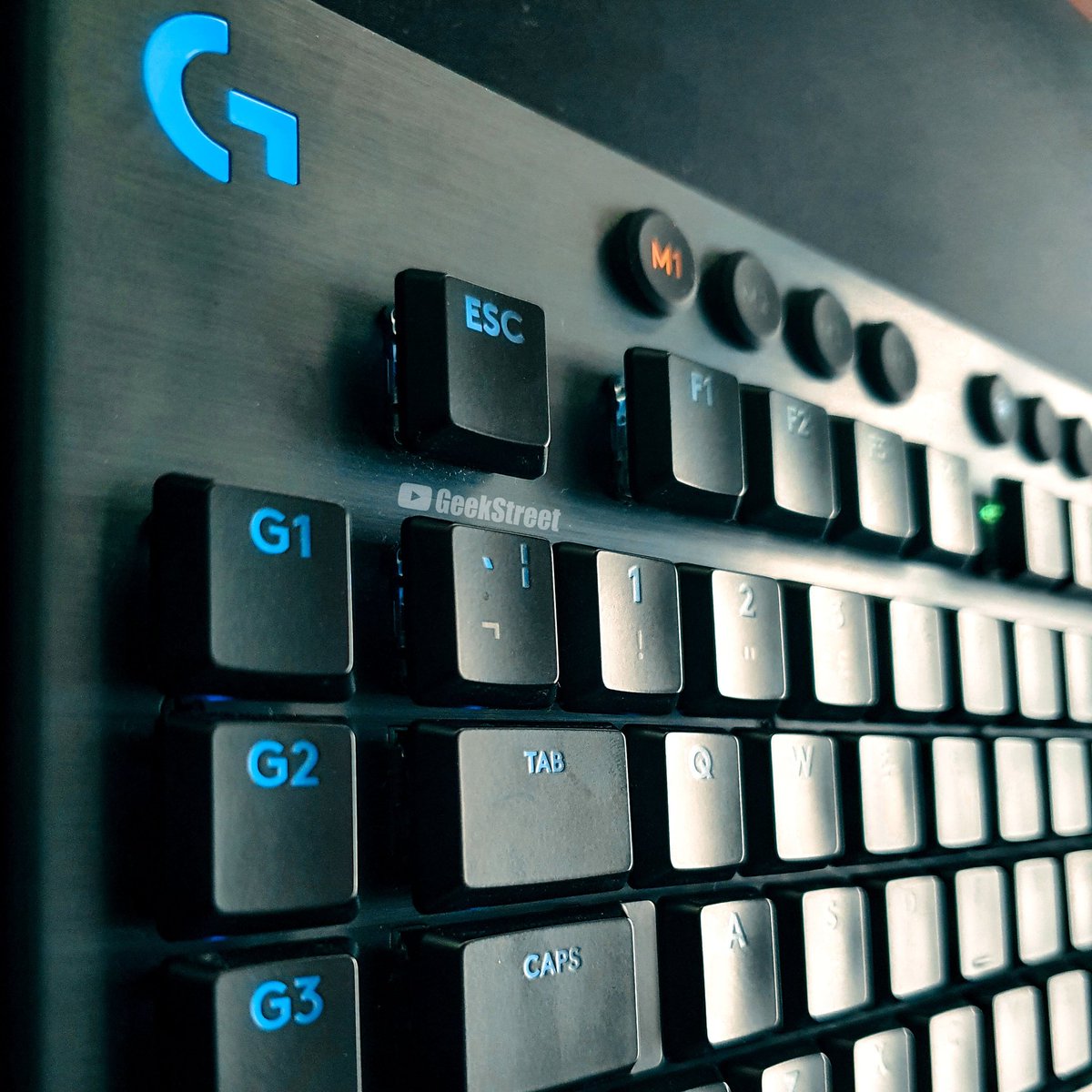 YTGeekStreet's tweet photo. @LogitechG G G915 Lightspeed wireless keyboard 
Been using this keyboard for over a year and truly love it!
Checkout my review ⏬
https://t.co/ywU07cLwrM

@YTGeekStreet @LogitechGUK
#ytgeekstreet #logitechg #logitechg915 #g915lightspeed #logitechgwireless #keyboard  #homeworking https://t.co/jE2yblWznB