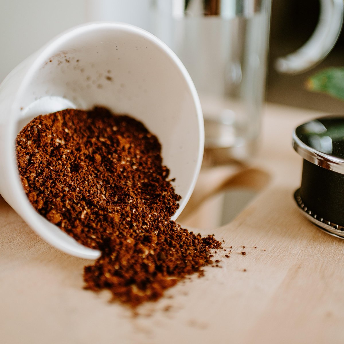espressotec's tweet photo. Grind size can deeply affect the favor and taste of your coffee. To learn about the correct grind size and its application - read our latest blog post 👉 https://t.co/NO69qGbHZJ

#brewguide https://t.co/CEAcD1b5fp