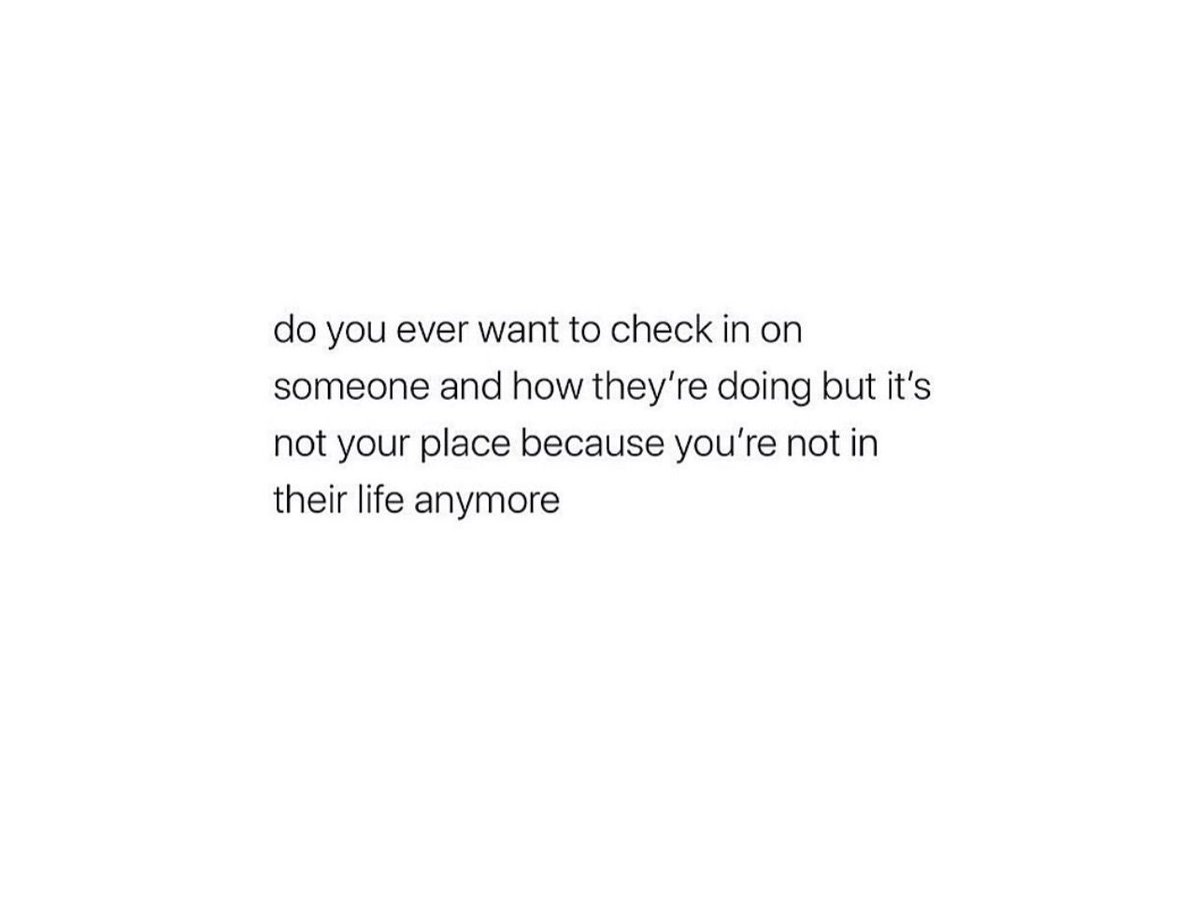 PoemHeaven's tweet photo. awkward realization. https://t.co/XJD90dfNiS