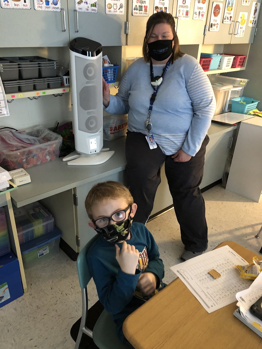 kkerianteacher's tweet photo. It was like Christmas today for many of our staff as we received quite a few amplification systems from a generous grant. The goal- to get one for every elementary classroom teacher. Covid or not, they are fabulous to have. @HowardWinnCSD @TedIhns @DouglasASickles #amplification https://t.co/YVV1XmwUlp
