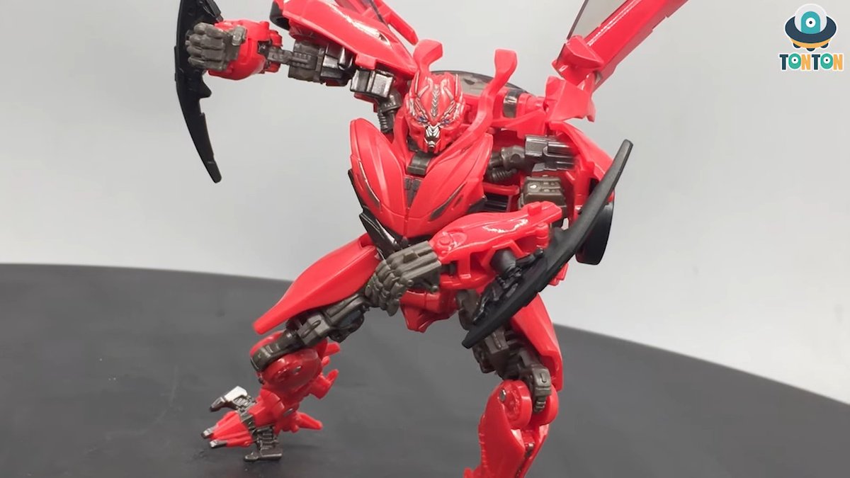 autobase_aichi's tweet photo. スタジオシリーズ：海外版71.デラックスクラス・オートボットディーノの動画レビュー https://t.co/2OrWqWQGwt https://t.co/ZlD4NOmzej