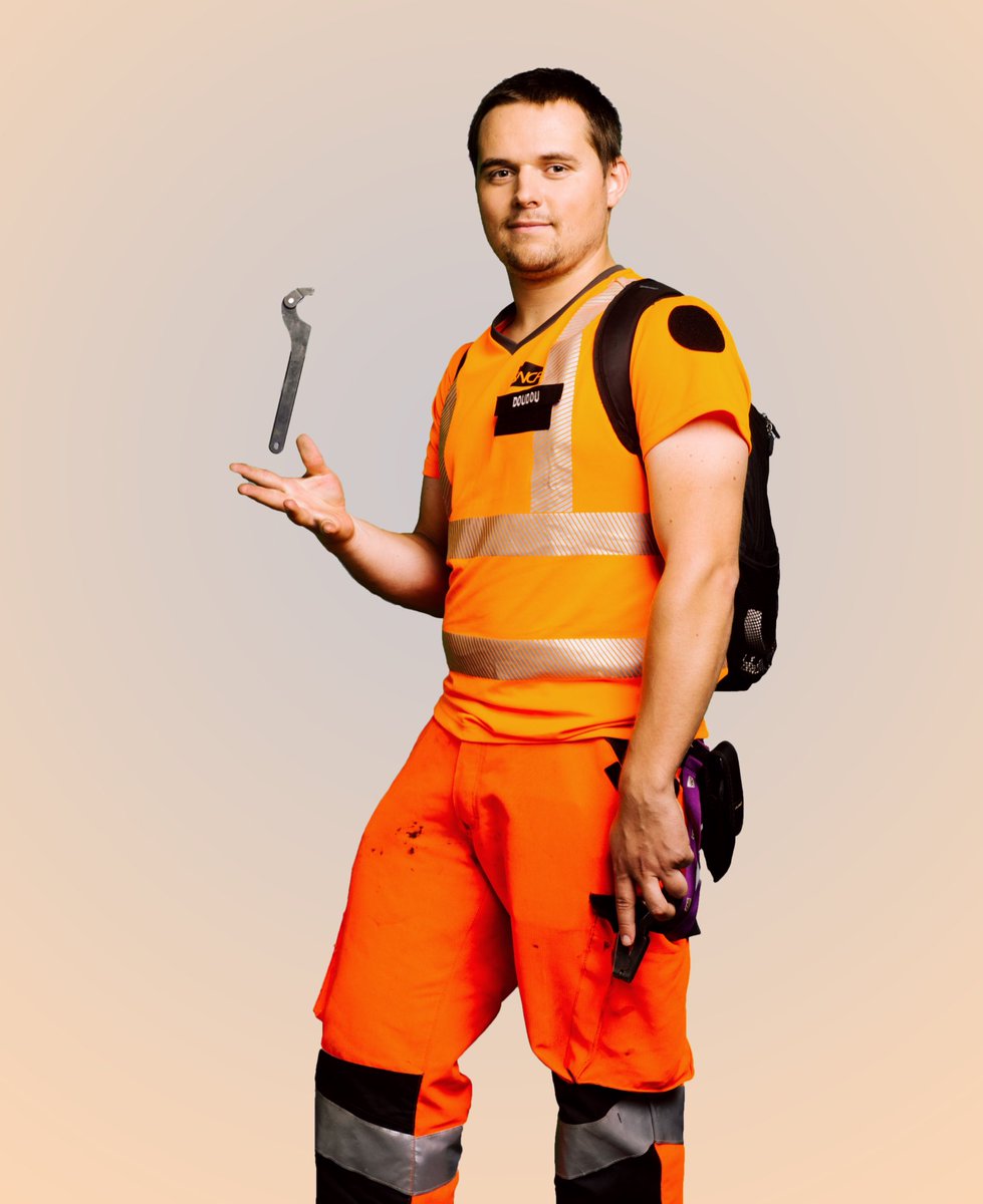 Doudou_TrainDoc's tweet image. [#THREAD]
Bien le bonjour 🤗 !
Si vous me suiviez déjà, vous savez que j’ai à cœur de vous montrer et de vous expliquer les entrailles de ce qui me passionne. 🚄🛠⚡️

👉🏼Voici un Thread (sans fin 😇) récapitulant l’intégralité des threads que j’ai écrit. Bonne lecture 😄👇🏼