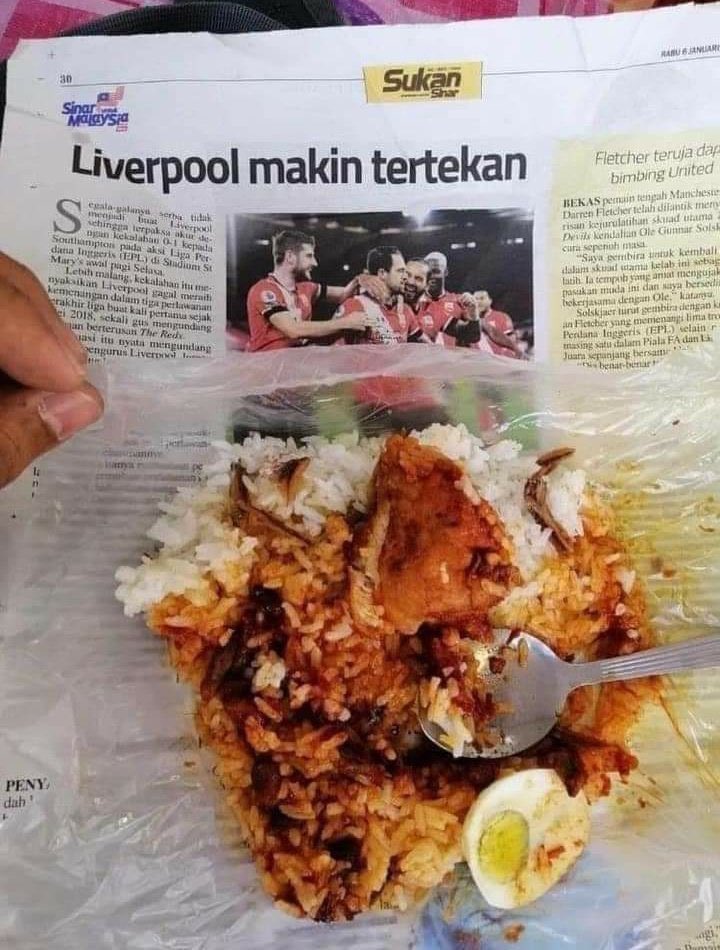 sidchan's tweet photo. Makan dulu jom geng Liverpool jangan tertekan #LFC #YNWA https://t.co/NEtpnFRArr