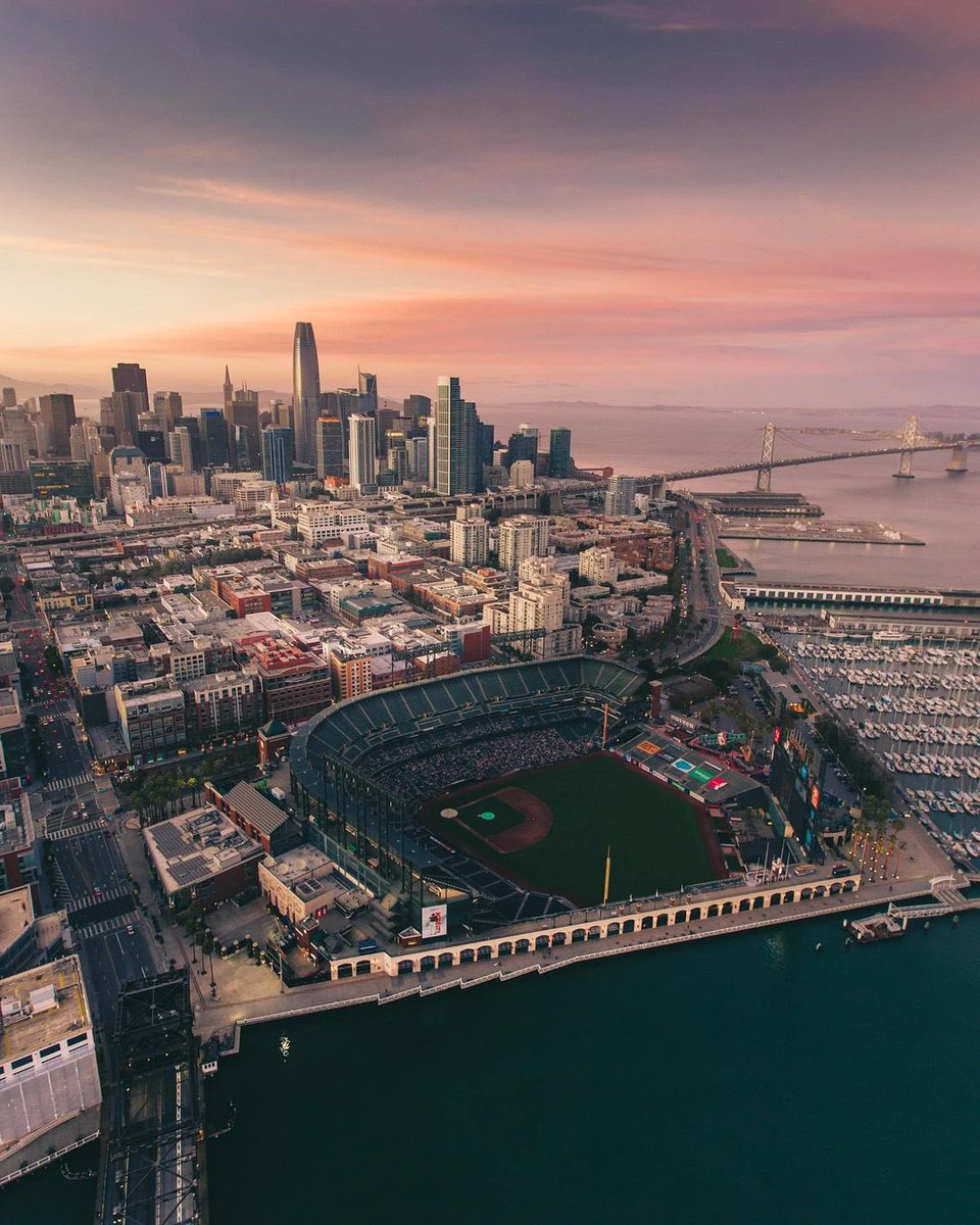 MLBONFOX's tweet photo. Oh my 😍

📷: @sfmatt_ https://t.co/7pLtbWZibV