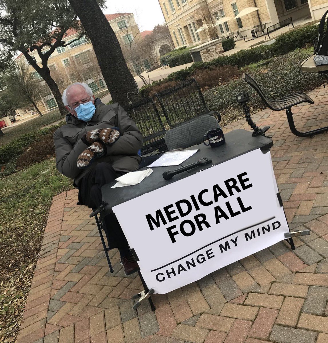 DemsAbroad's tweet photo. 🤣 Oh come on, they’re funny! Show us your fav #Berniememes! Here is #BernieSanders with DA members outside the #CapitolBuilding. Where have you spotted #Bernie? #berniesmittens #BernieSandersMittens #demsabroad https://t.co/riodqGLG7U
