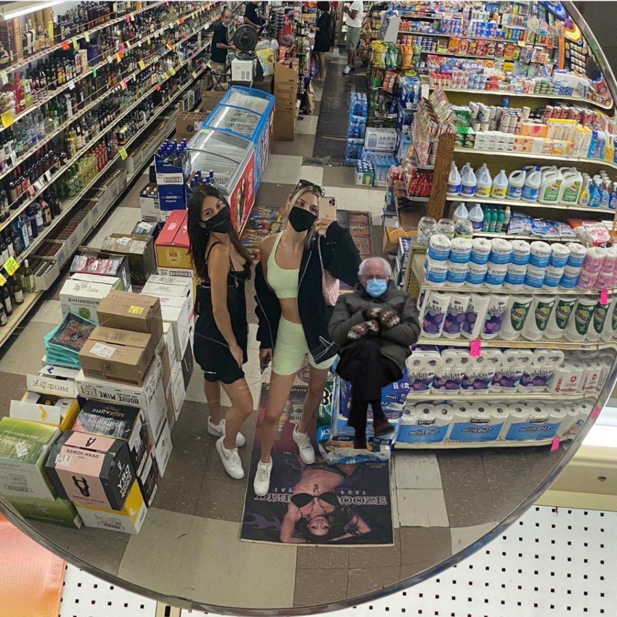 gwenelysium's tweet photo. @AlissaViolet https://t.co/7xVEcAU79d