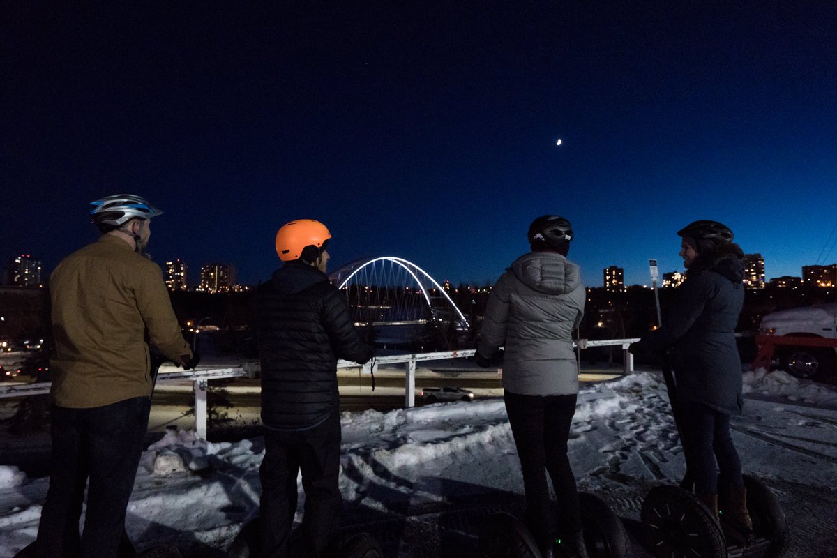 ExploreEdmonton's tweet photo. Enjoy the beautiful sights of the Legislature grounds twinkling with thousands of lights, and learn the rich history of Edmonton's capital all onboard your very own Segway with @RVAdventureYEG. Book your adventure here: https://t.co/ktQ5odYj5v #ExploreEdmonton https://t.co/AH55P4F1aC