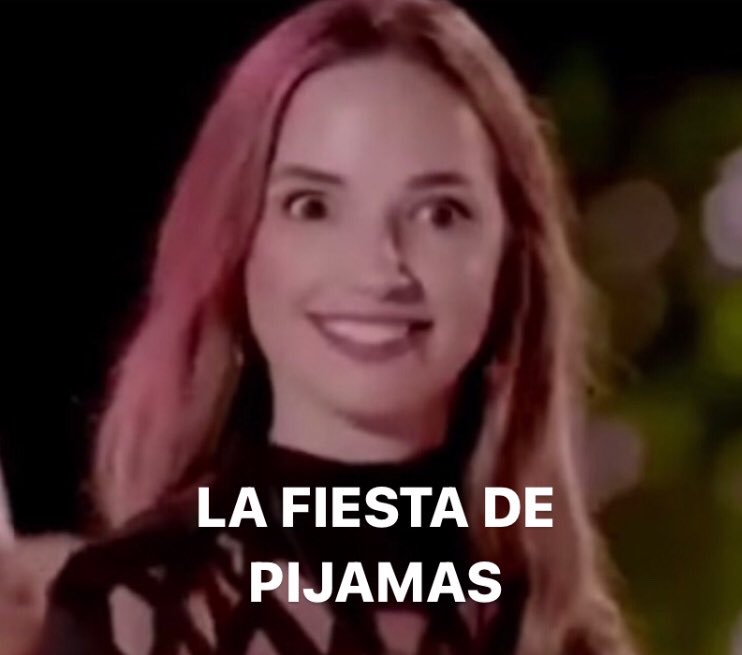 caarlamaartinn's tweet photo. tu madre: que tal la fiesta de pijamas?
tu amigo: que fiesta de pijamas?
tu: 
#LaIslaDeLasTentaciones3 https://t.co/g7angGQNik