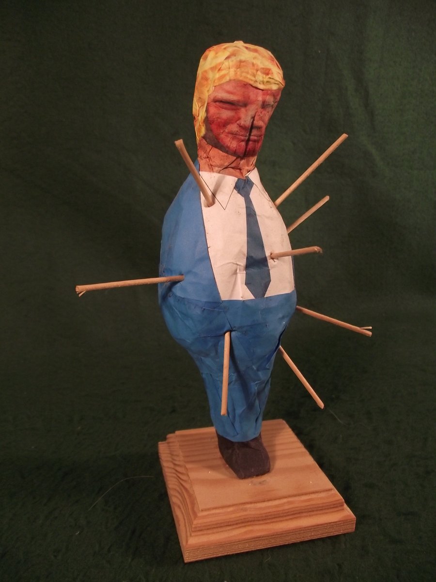 strangecurios's tweet photo. My work here is done!
#Witchcraft #Poppet #Voodoo #PinDoll https://t.co/r7KlZ5nas9