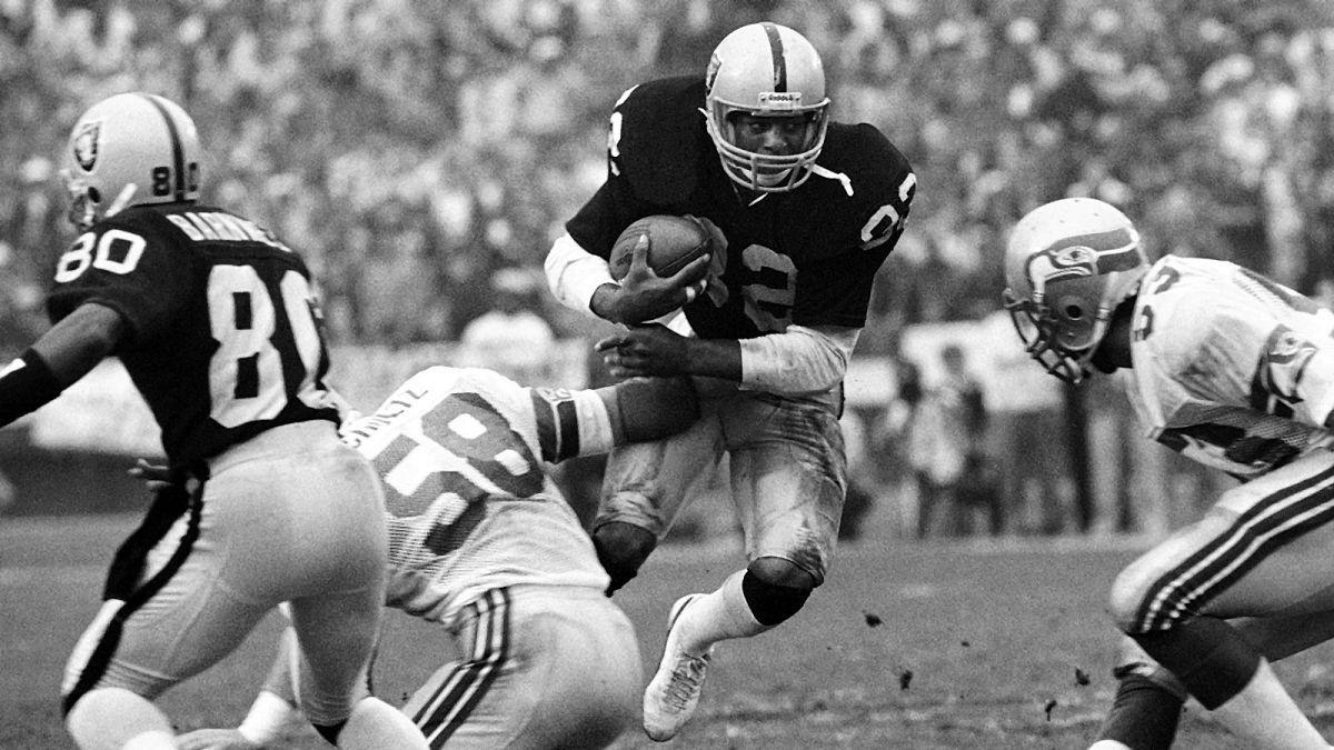 1983Raiders 30, Seahawks 14