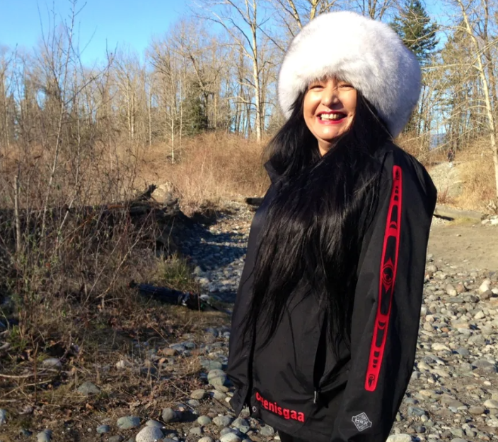 Tonight's spotlight is on Cree woman who, after being racially profiled, committed herself to wear her culture for 365 days. Linda LaVallee is a fashion designer & makes boots! https://www.cbc.ca/news/canada/british-columbia/cree-woman-making-a-statement-against-racial-profiling-1.5166782 @LindaCreenisgaa  @creenisgaa. Here is her website: https://creenisgaaclothing.com/ 